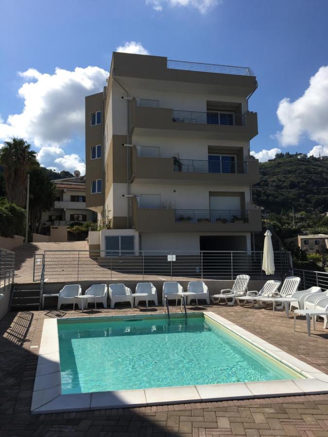 Sapphire Penthouse Leilighet Tropea Eksteriør bilde